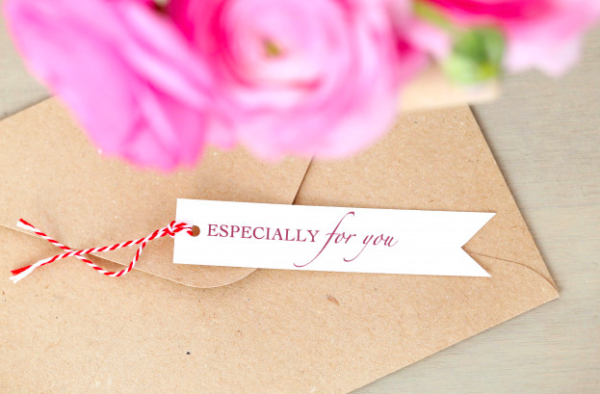 How to Address Bridal Shower Invitations | Bridal Shower 101