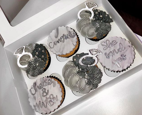 bridal shower cupcakes 11