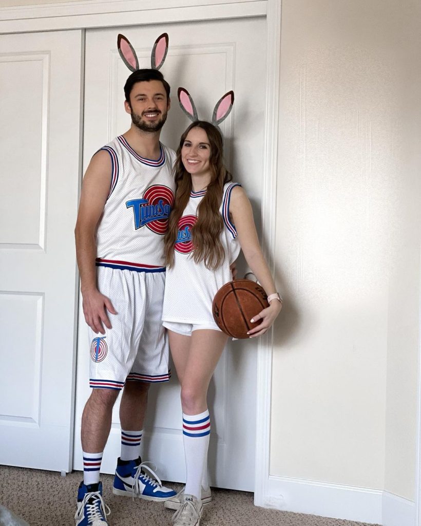 college halloween costume ideas couple