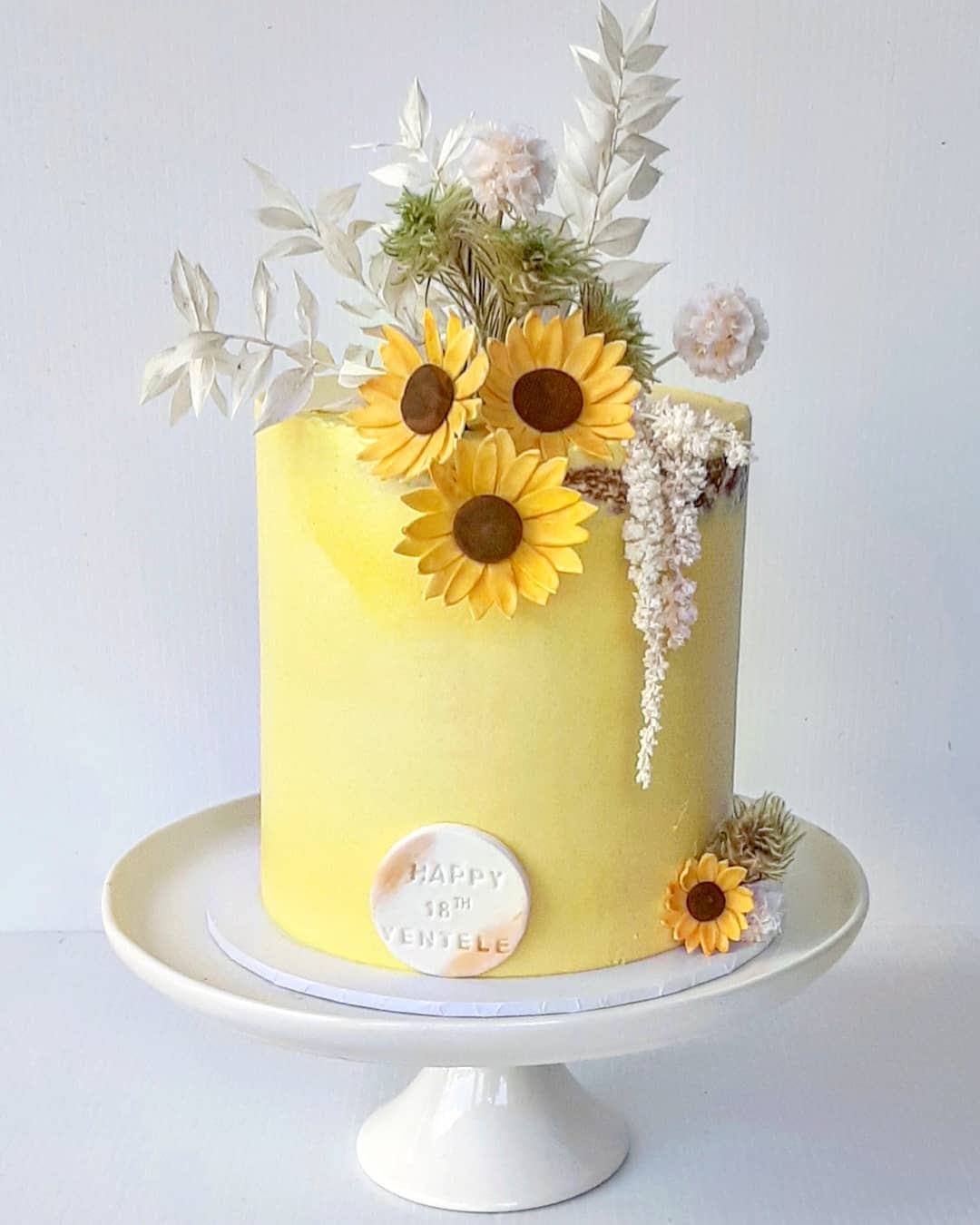 19 Sunflower Cake Designs Bridal Shower 101