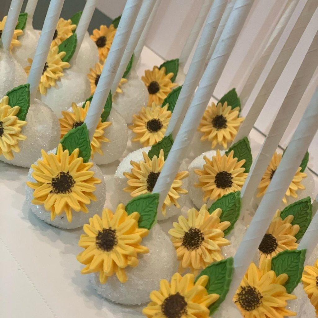 sunflower cake pops