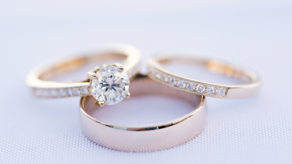 Do You Wear Engagement Ring On Wedding Day? | Bridal Shower 101