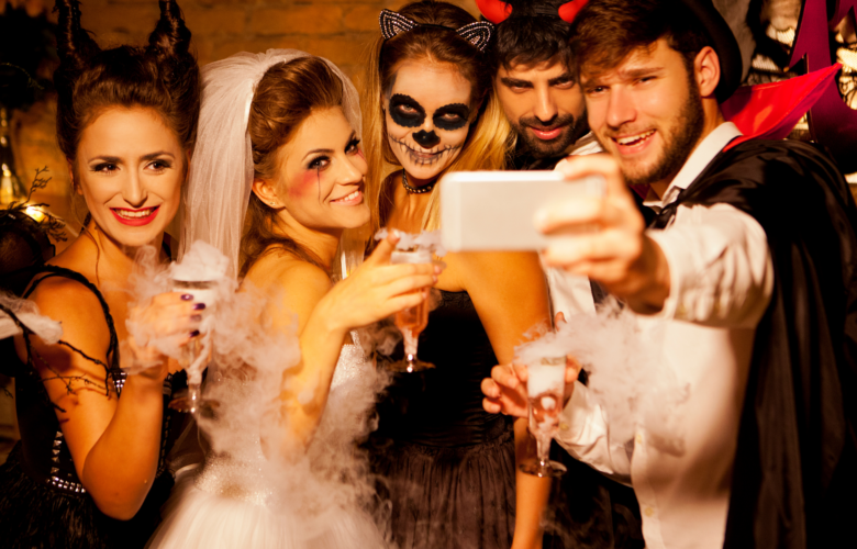 66 Entertaining Halloween Jokes And Puns Bridal Shower 101