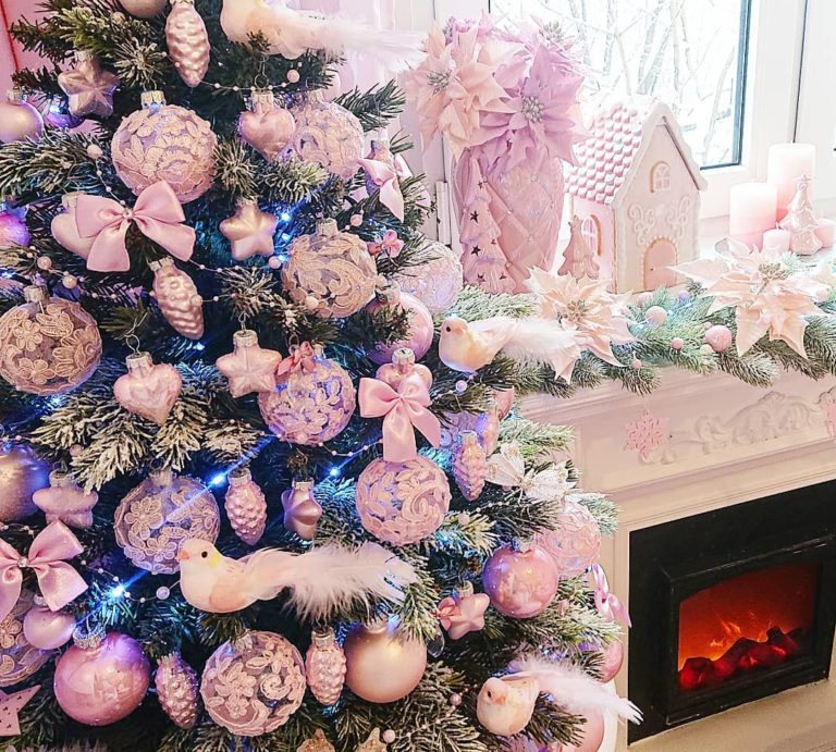 What The Flock! Flocked Christmas Tree Ideas