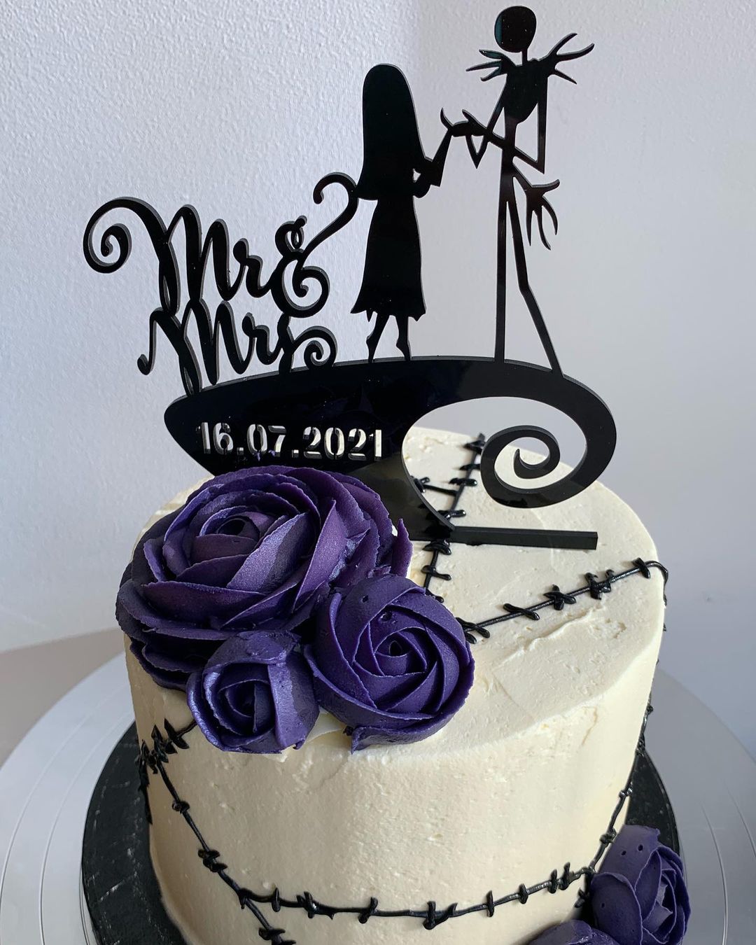 Nightmare Before Christmas Cake Ideas For Parties | Bridal Shower 101