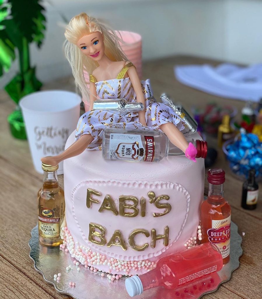 bachelorette party cake barbie