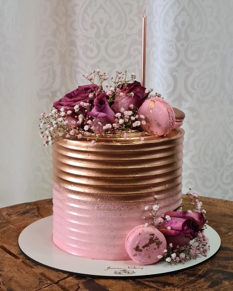 rose gold cake ideas