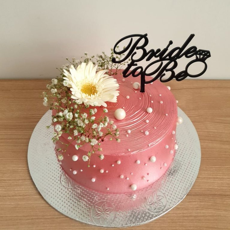 Rose Gold Cake Inspiration Too Pretty To Eat