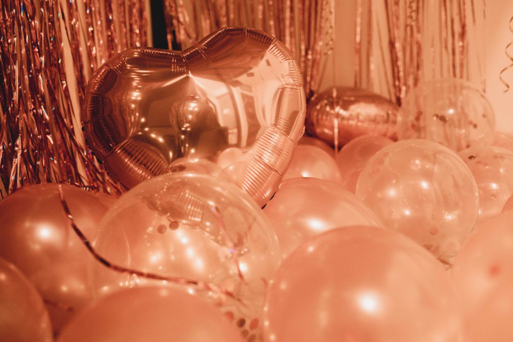 rose gold bridal shower decoration ideas