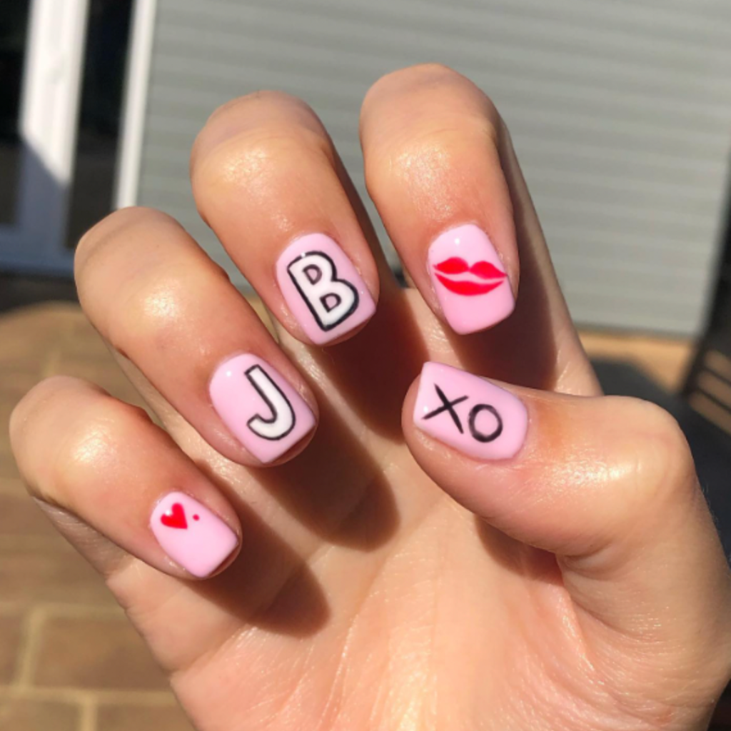 relationship bf Initials on nails 