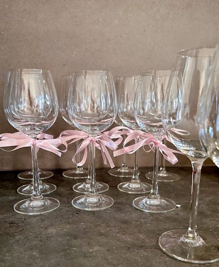bow themed glasses