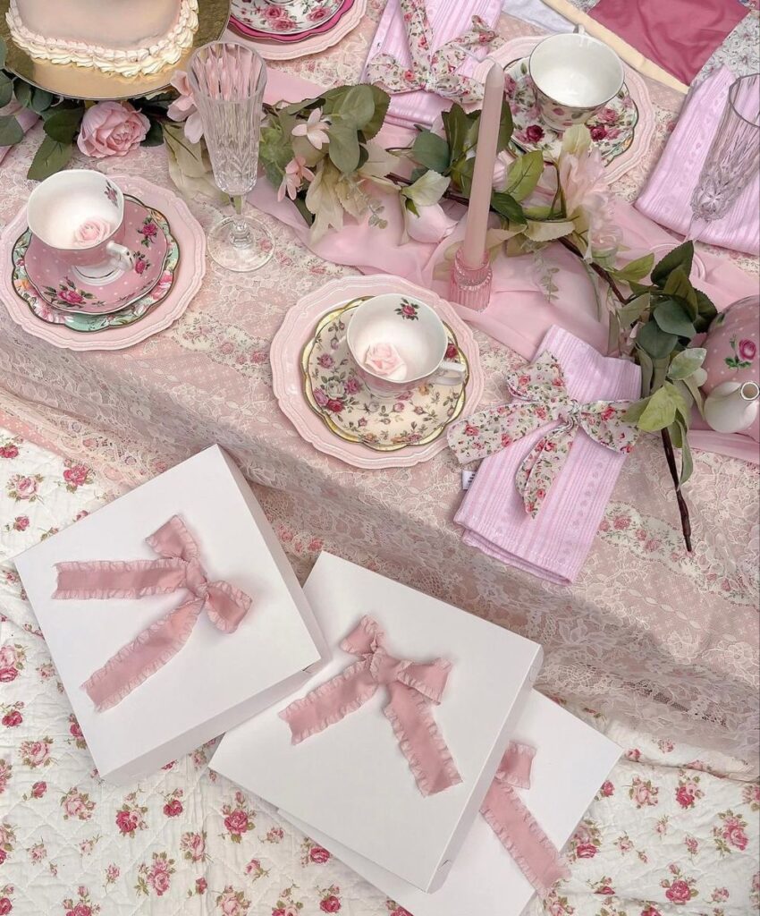 bow themed bridal shower table
